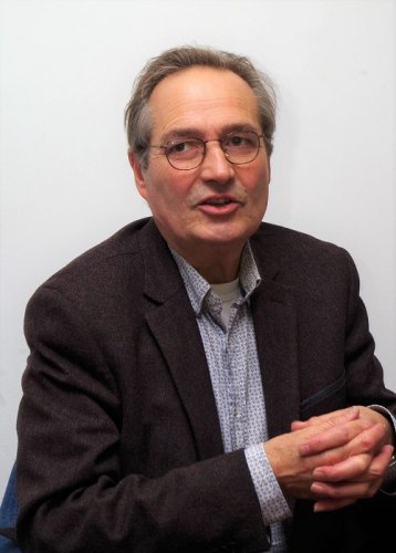 <a href='https://clubdelapressehdf.fr/spip.php?article10864' style="font-size:small;">Jean-Marie Charon, sociologue des médias invité du Club de la presse HDF pour un débat sur les mutations des rédactions</a>