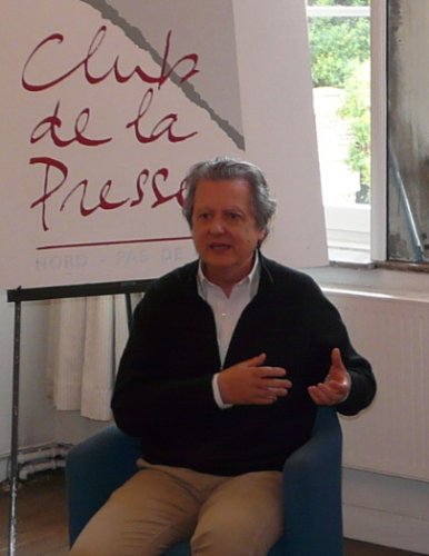 <a href='https://clubdelapressehdf.fr/spip.php?article10864' style="font-size:small;">Pierre Haski, rédacteur en chef de Rue 89, était le 13 juin 2012 au Club de la presse pour un débat sur les pure players</a>