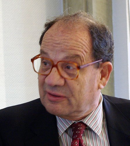 <a href='https://clubdelapressehdf.fr/spip.php?article10864' style="font-size:small;">Patrick Peugeot, président de la Cimade, est venu présenter au Club de la presse le rapport annuel sur les Centres (…)</a>