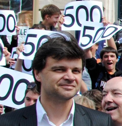 <a href='https://clubdelapressehdf.fr/spip.php?article10864' style="font-size:small;">Eric Quiquet, vice-président de Lille Métropole, lors du rassemblement organisé à Lille le 13 mai 2011 à l'occasion (…)</a>
