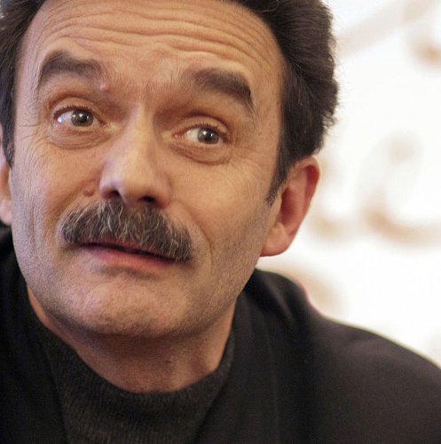<a href='https://clubdelapressehdf.fr/spip.php?article10864' style="font-size:small;">Edwy Plenel, fondateur du journal en ligne Médiapart, a pearticipé à un débat organisé par le Club sur " les Etats (…)</a>