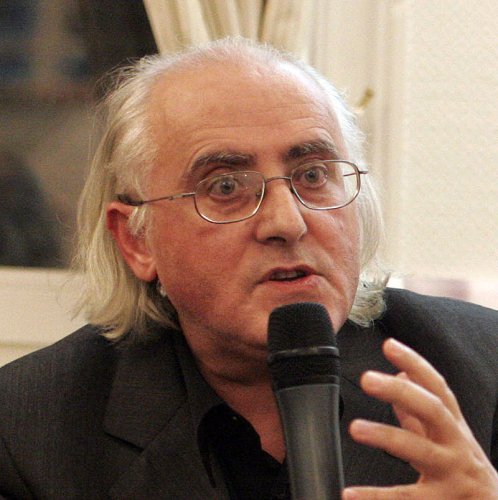 <a href='https://clubdelapressehdf.fr/spip.php?article10864' style="font-size:small;">Mohammed Benchicou, ancien directeur du journal algérien Le Matin, est venu témoigner lors d'un débat sur la liberté (…)</a>