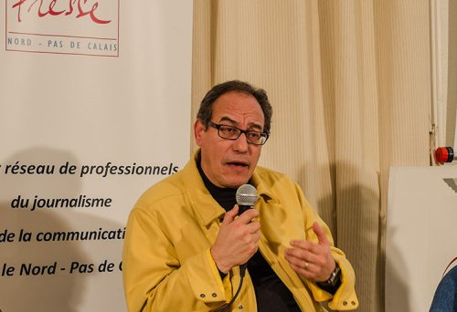 <a href='https://clubdelapressehdf.fr/spip.php?article10864' style="font-size:small;">Le 21 janvier 2014, le Club de la presse a reçu le journaliste algérien Hichem Aboud. Durant plus de deux heures, il (…)</a>