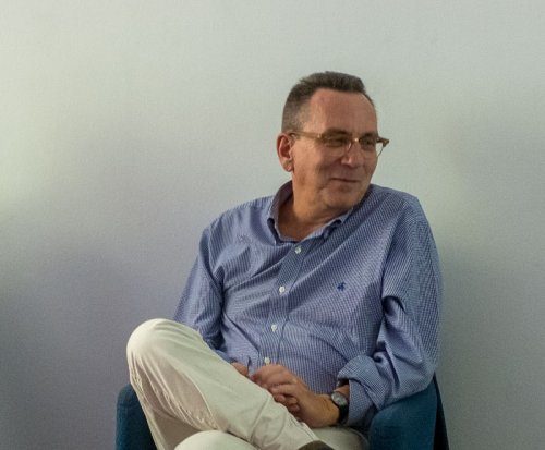 <a href='https://clubdelapressehdf.fr/spip.php?article10864' style="font-size:small;">Jérôme Leroy, auteur, essayiste, chroniqueur, lors du débat "Le polar raconte son époque, Auteurs de polars : (…)</a>
