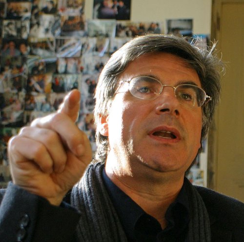 <a href='https://clubdelapressehdf.fr/spip.php?article10864' style="font-size:small;">Patrick Le Hyaric, directeur de L'Humanité, a retracé l'histoire de son journal au Club de la presse, à l'occasion (…)</a>