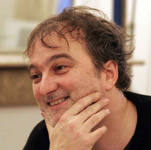 <a href='https://clubdelapressehdf.fr/spip.php?article10864' style="font-size:small;">Denis Robert, journaliste, a rencontré la presse lilloise en novembre 2006 au Club, pour évoquer sa mise en examen (…)</a>